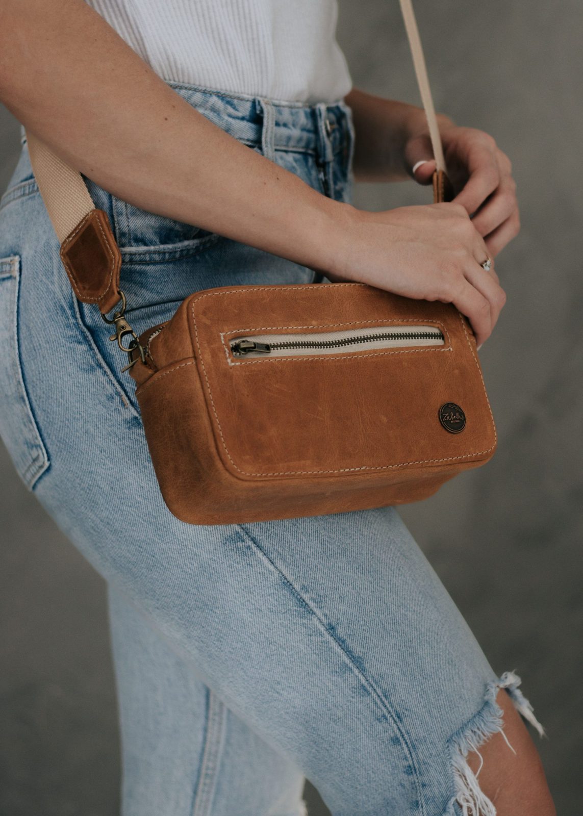 Frye camera outlet crossbody